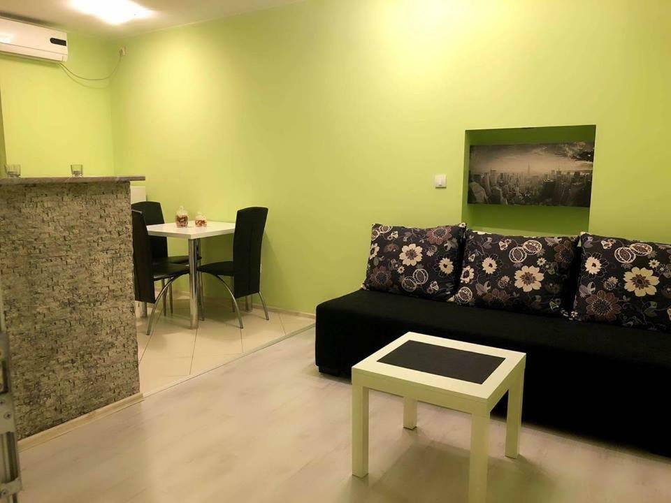 Mare Apartmant Белград Екстериор снимка